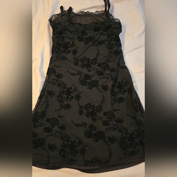 Verdusa Women's Lettuce Trim A Line Short Cami #494 NWOT - Picture 7 of 8